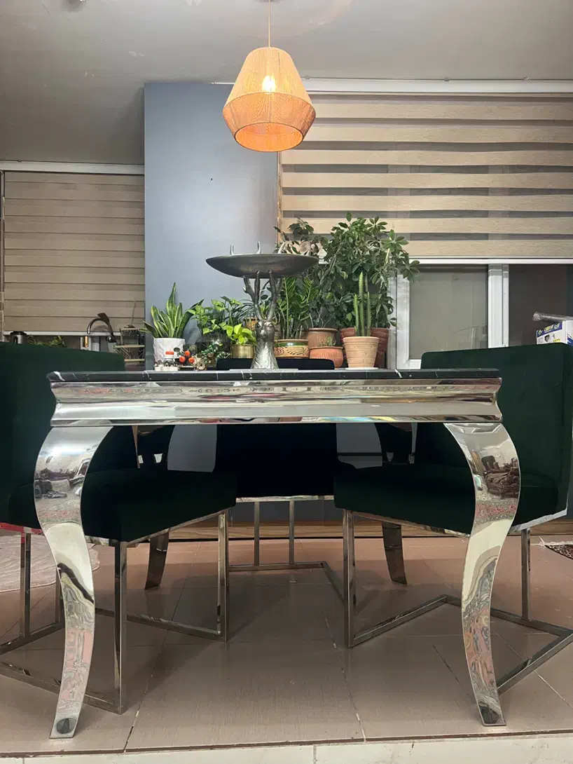 میز ناهار خوری استیل درجه یک|میز و صندلی غذاخوری|قم, باجک دو|دیوار