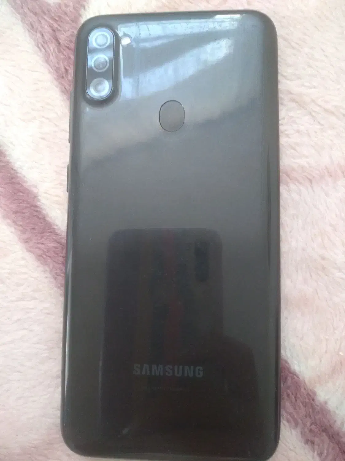 a11گوشی|موبایل|کرج, حصار|دیوار