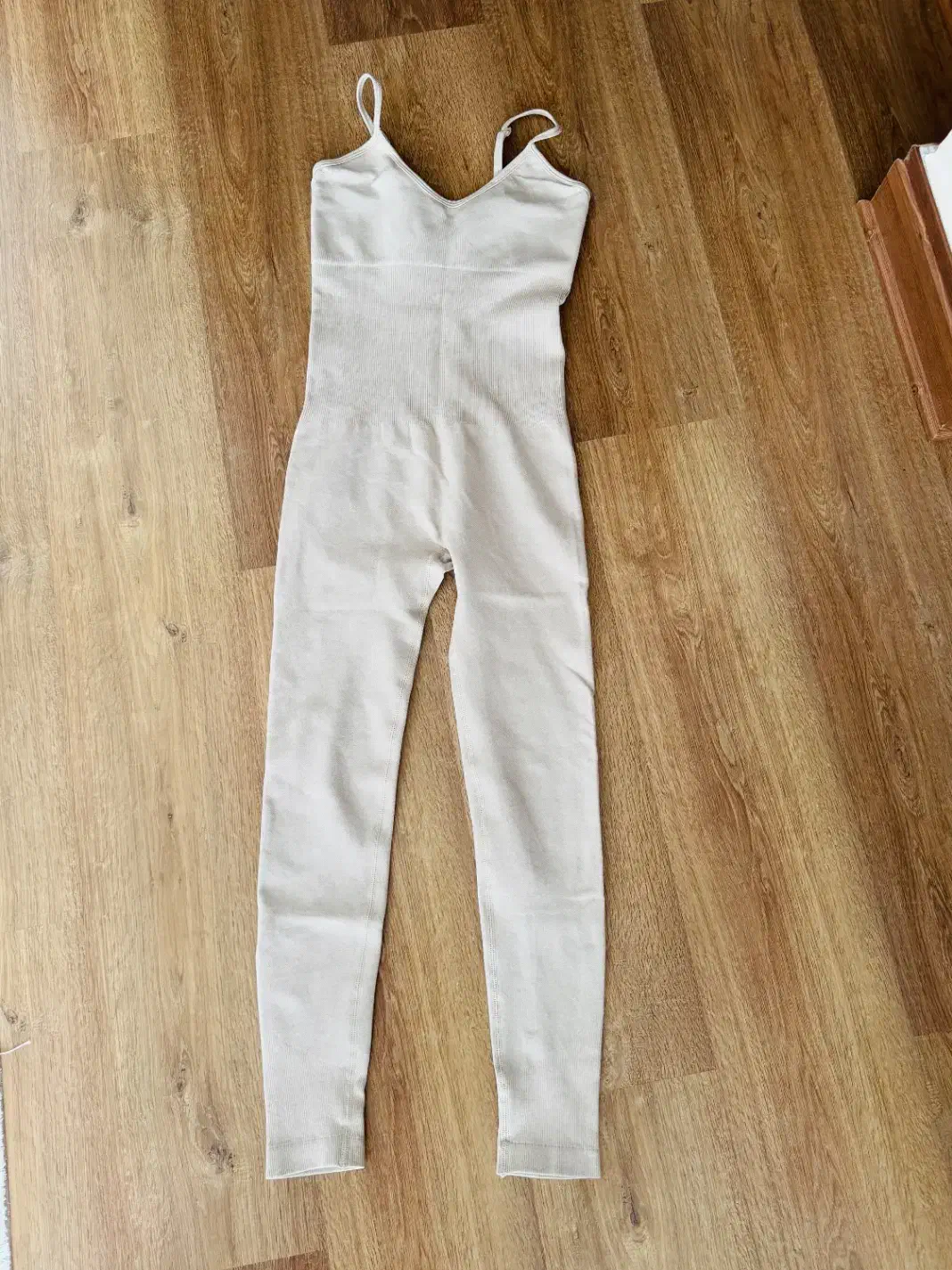 لباس ورزشی|لباس|بوئین زهرا, |دیوار