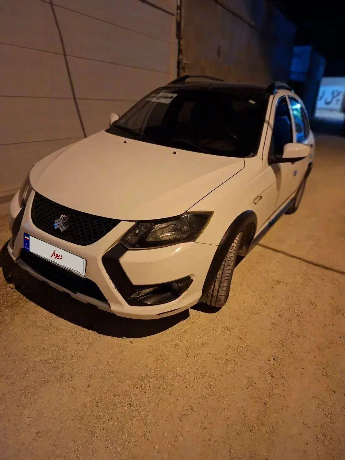 کوییک rs سفید مشکی مدل ۴۰۲|خودرو سواری و وانت|زرین دشت (فارس), |دیوار