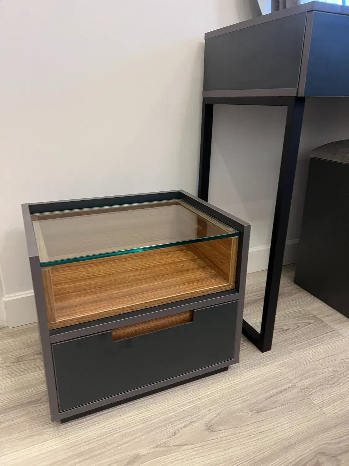 میز آرایش با پاتختی|تخت و سرویس خواب|تهران, قبا|دیوار