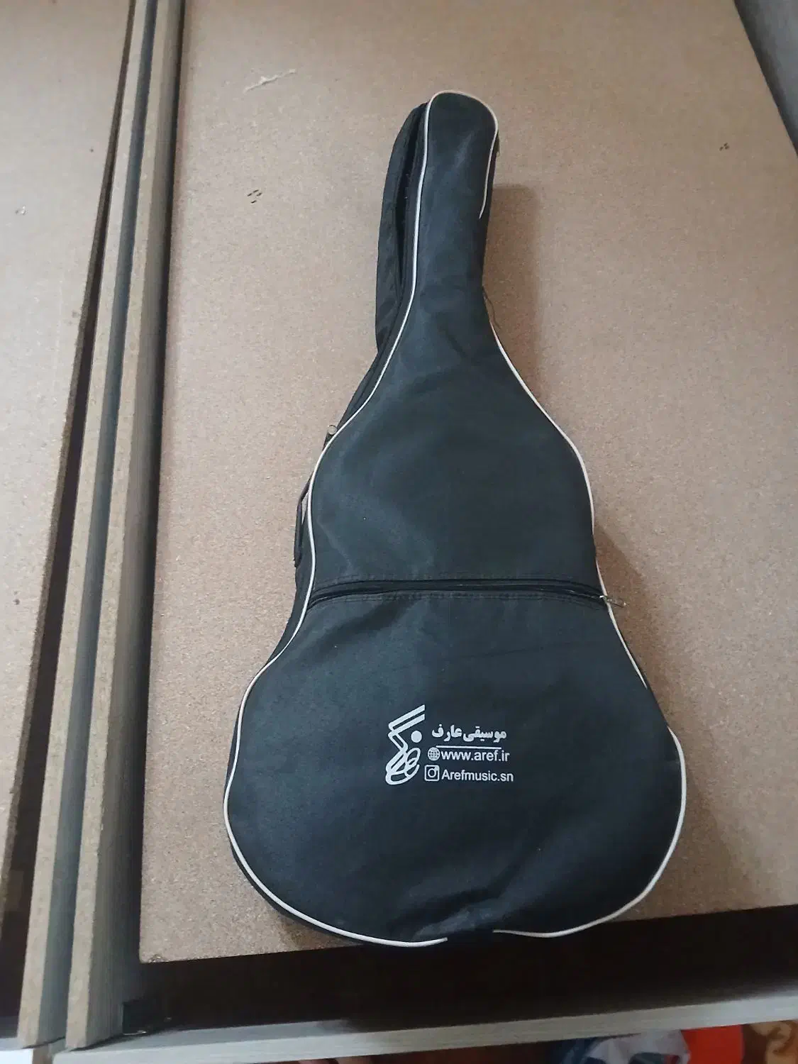 گیتار|گیتار، بیس، امپلیفایر|کازرون, |دیوار