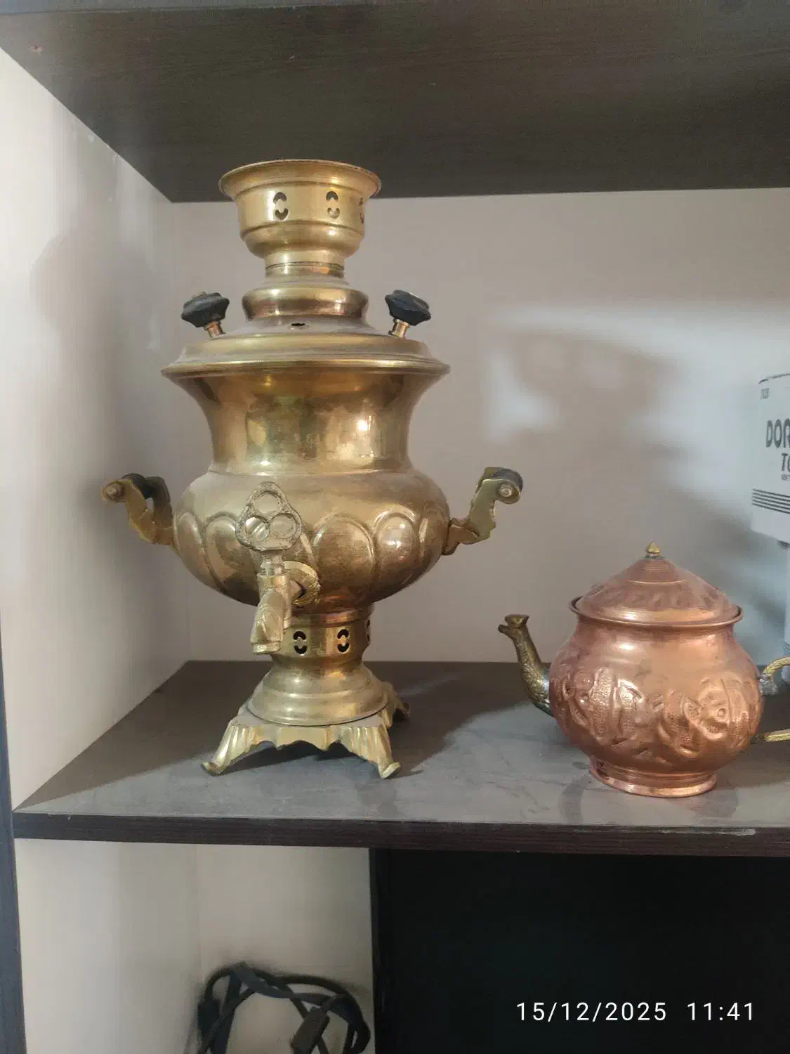 سماوربرنجی زغالی سنگین کادوبرام آوردن|سماور، چایساز، قهوهساز|فردیس, سرحدی|دیوار