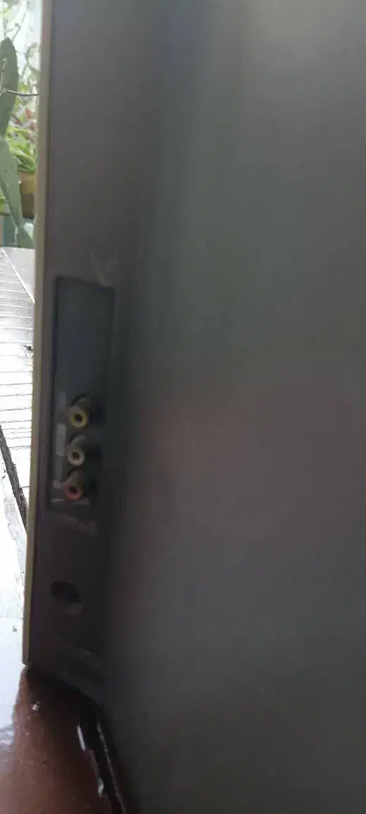 تلویزیون رنگی ال جی 29 اینچ|تلویزیون و پروژکتور|رشت, حومه رشت|دیوار