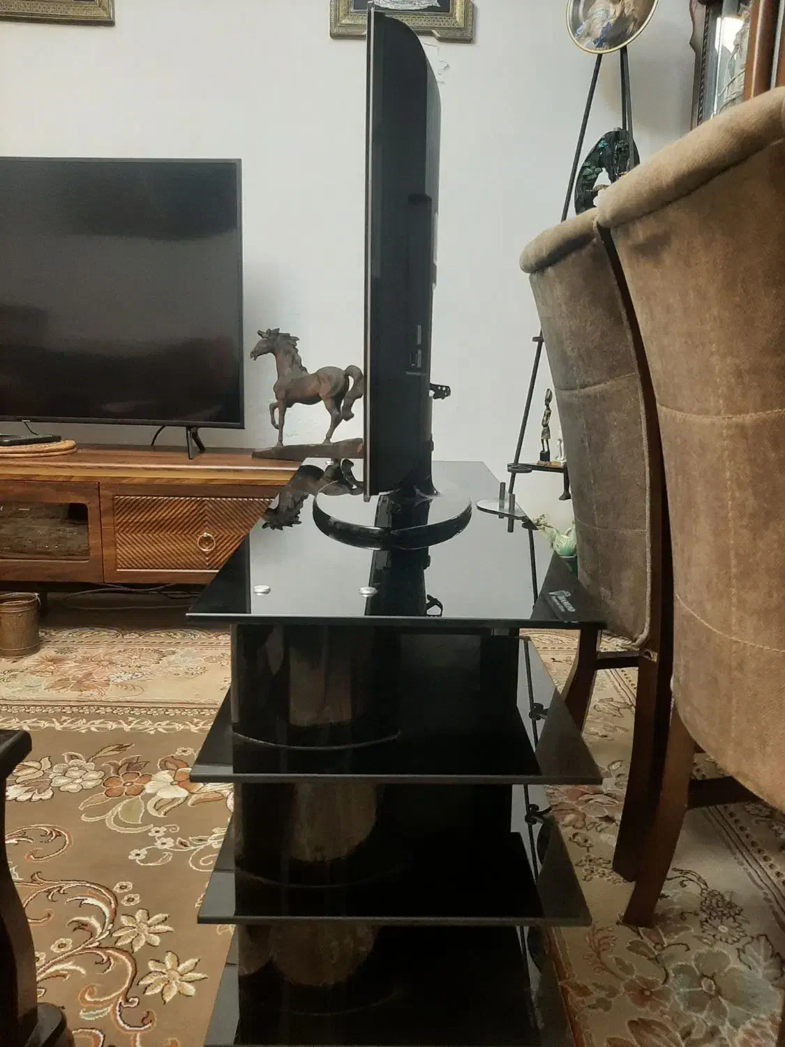 تلوزیون سامسونگ ۳۲ اینچ|تلویزیون و پروژکتور|پرند, فاز ۵|دیوار