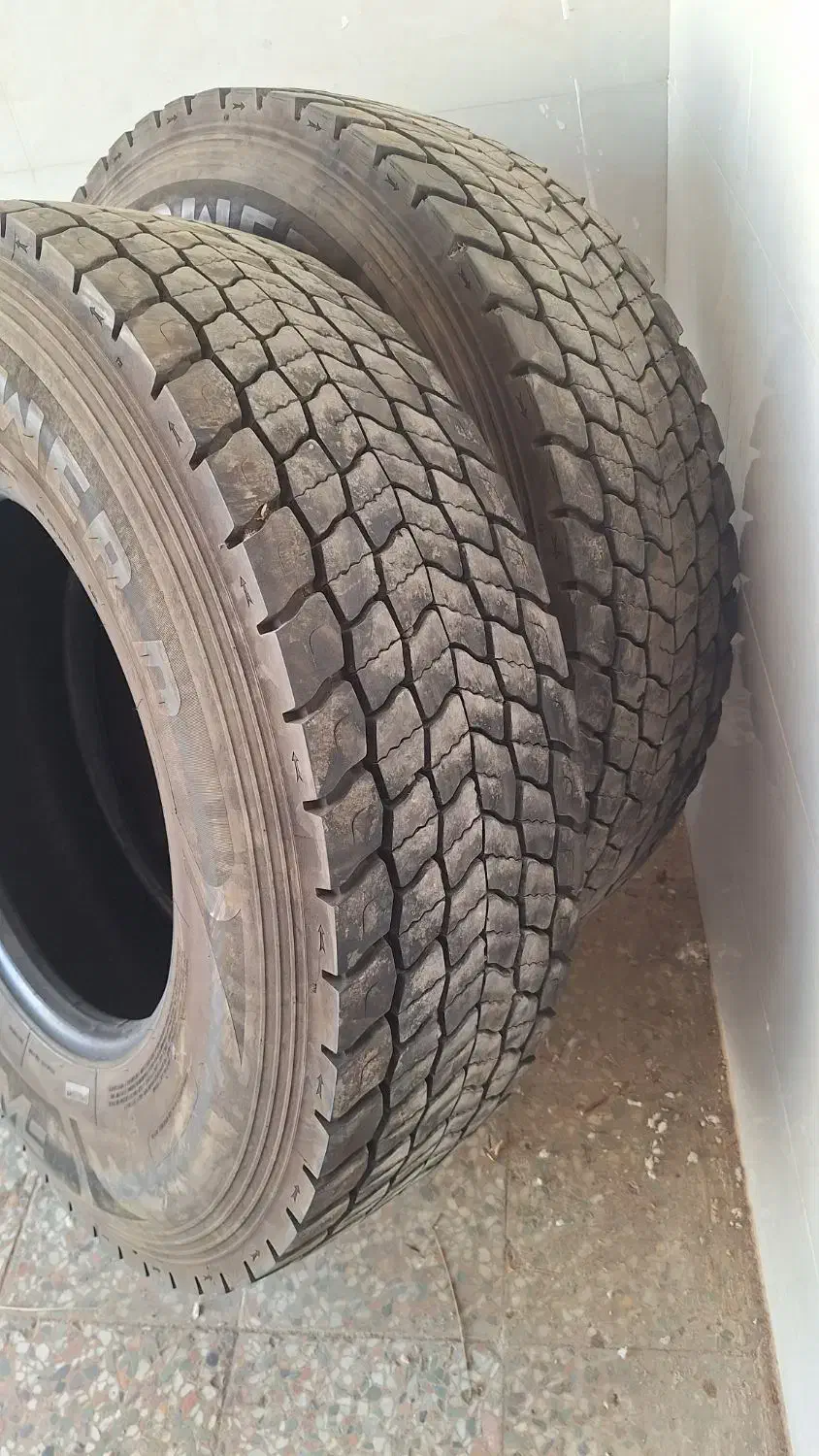 لاستیک ماشین سنگین|قطعات یدکی و لوازم جانبی|بندر ماهشهر, |دیوار