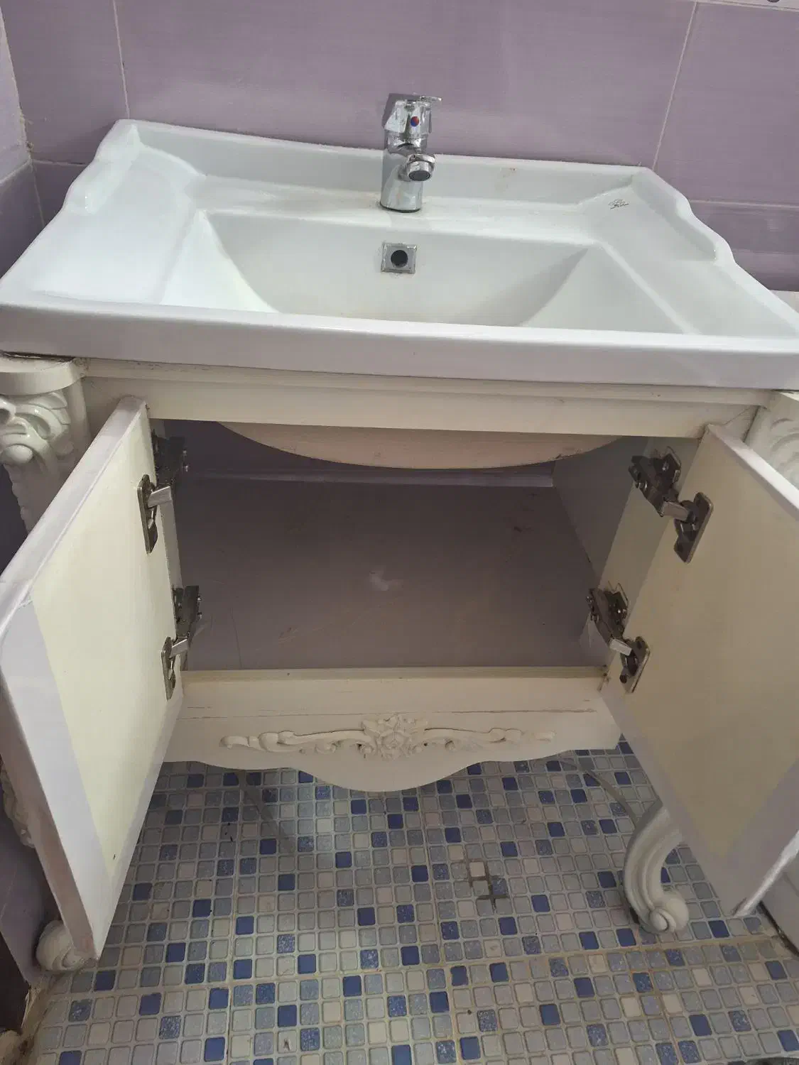 روشویی|لوازم سرویس بهداشتی|سنندج, |دیوار