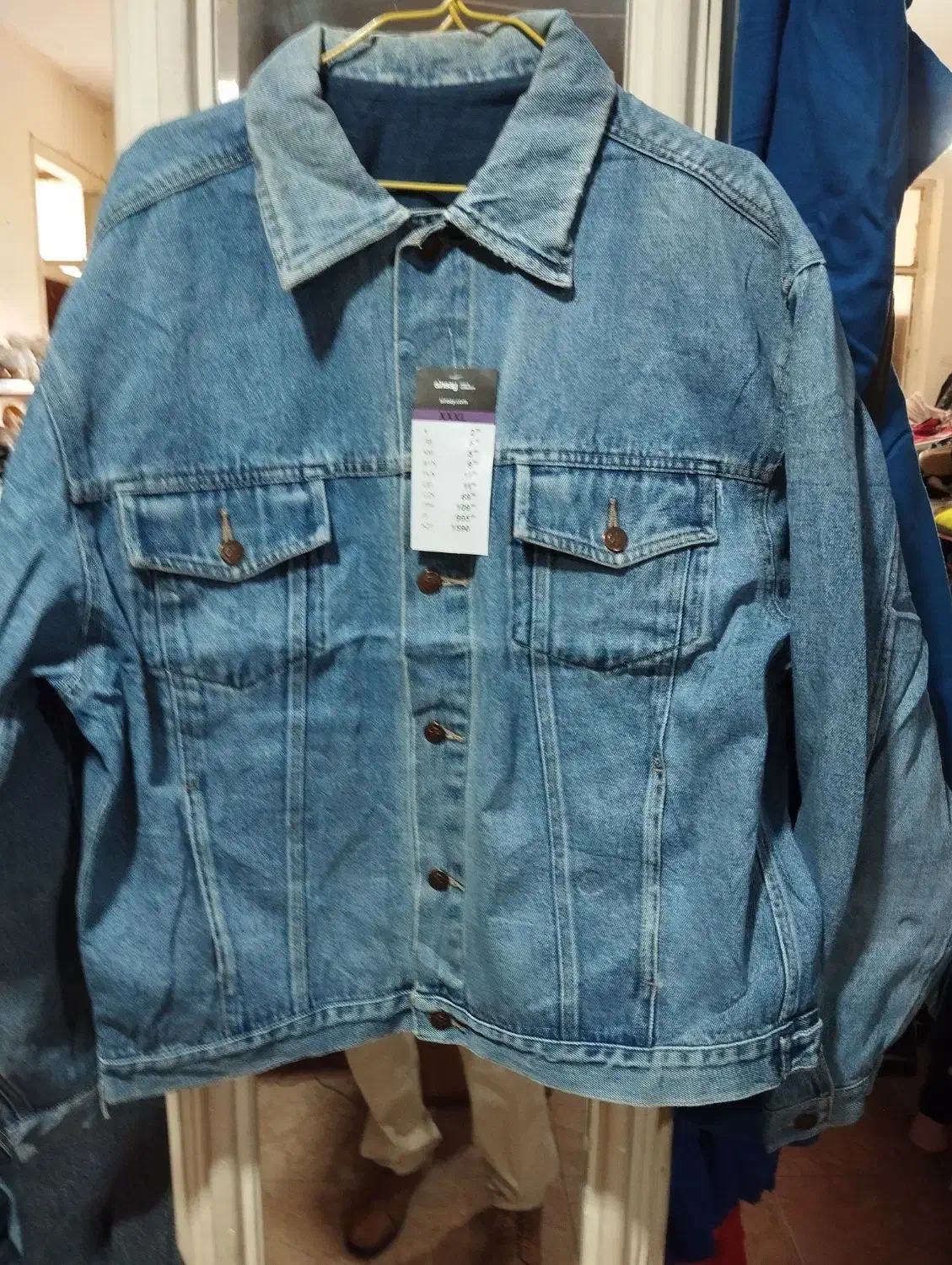 لی مردانه|لباس|شیراز, ابیوردی|دیوار