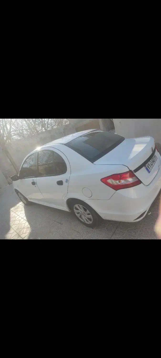 ساینا مدل۹۷|خودرو سواری و وانت|بروجرد, |دیوار