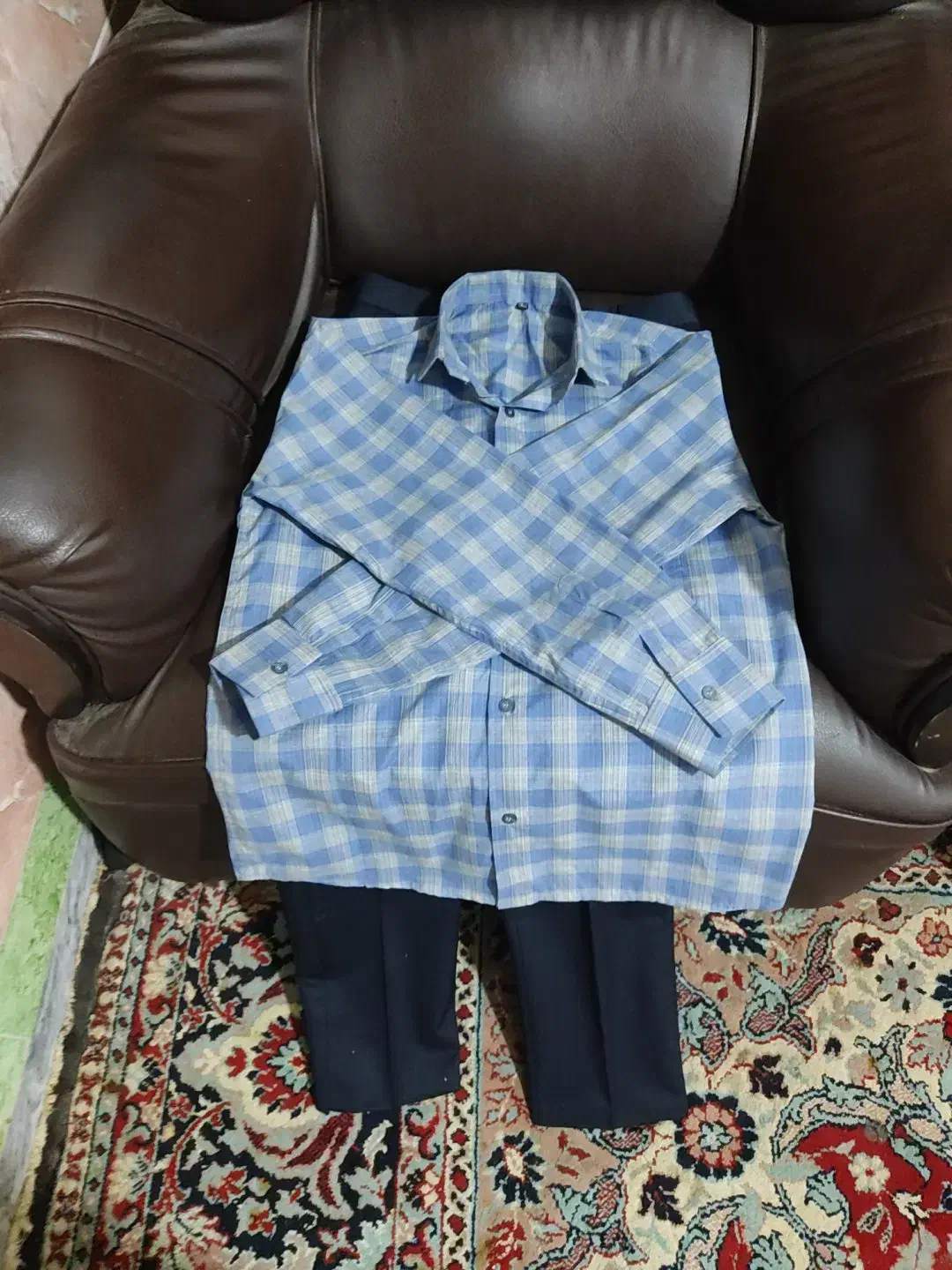 لباس کلاس 10 دهم یا 11 یازدهم یا 12 دوازدهم|لباس|بروجرد, |دیوار