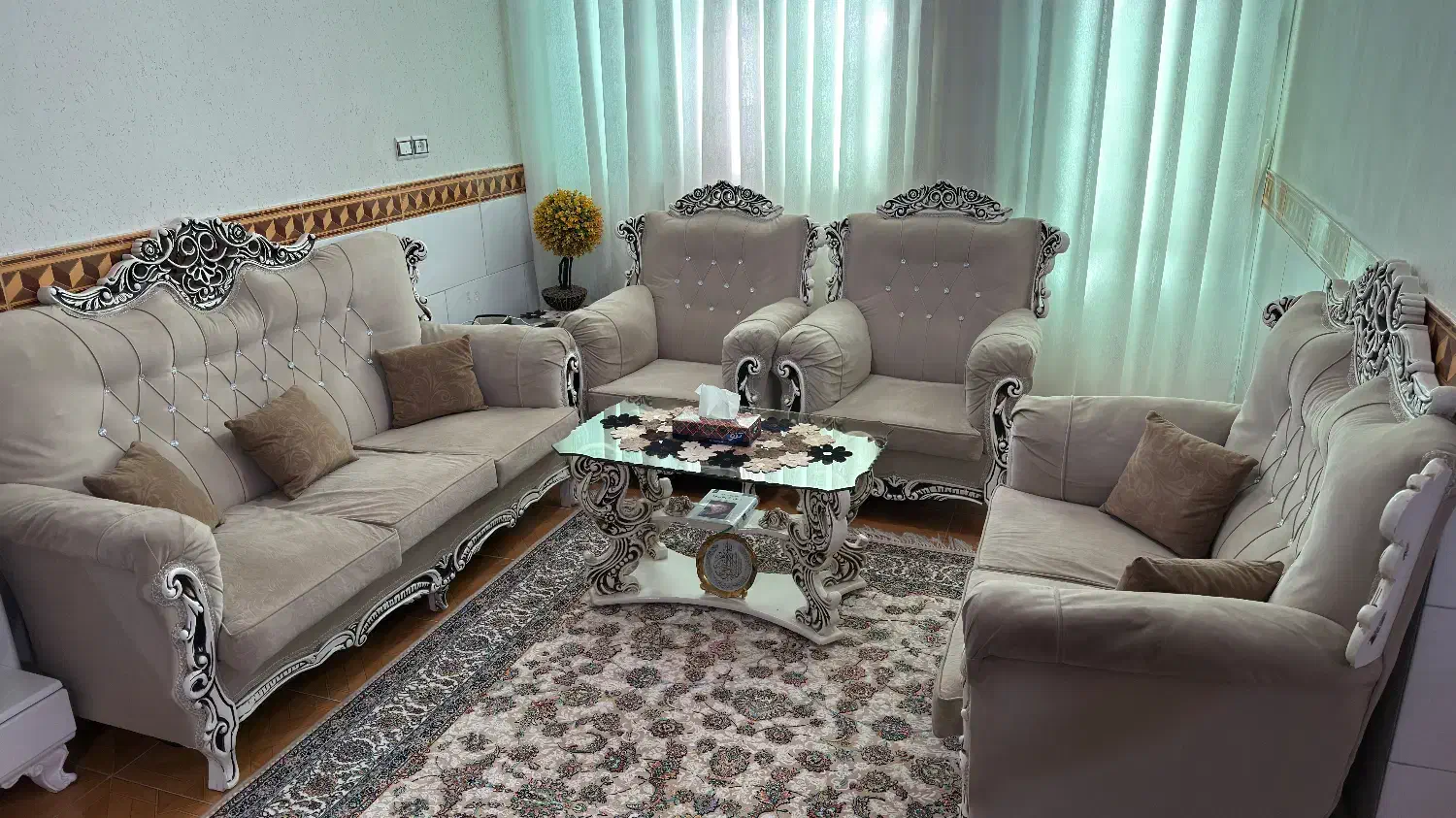 مبل ۷ نفره با میز سالم|مبلمان خانگی و میز عسلی|هشتگرد, ینگی امام|دیوار