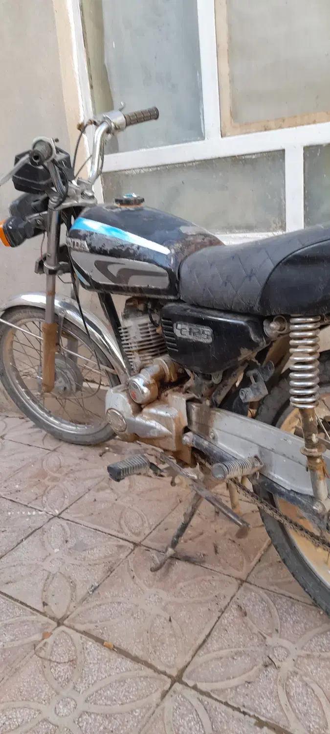 موتور۱۲۵|موتورسیکلت|آباده, |دیوار