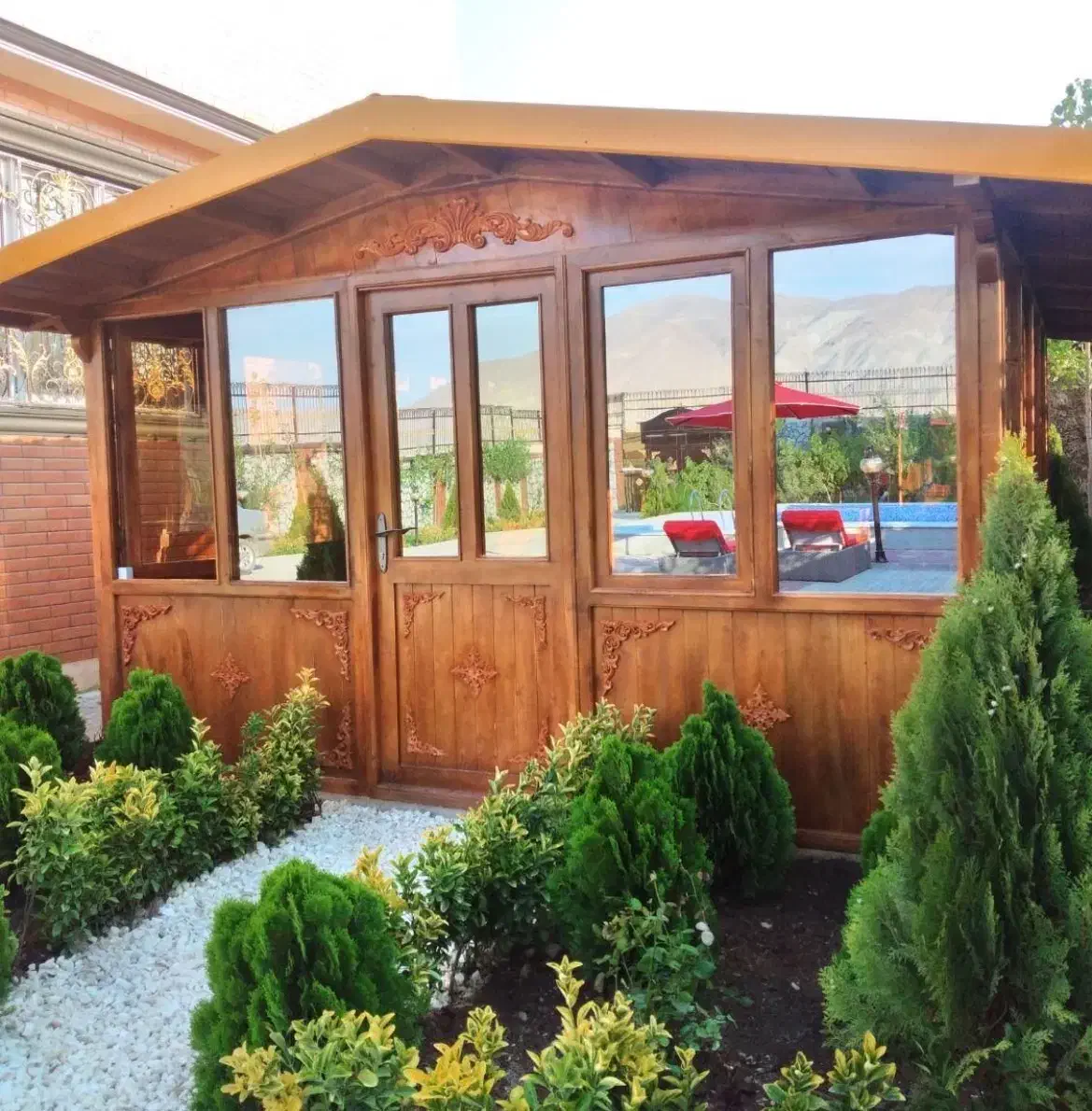 ساخت انواع کلبه و اتاقک|خدمات پیشه و مهارت|سیرجان, |دیوار