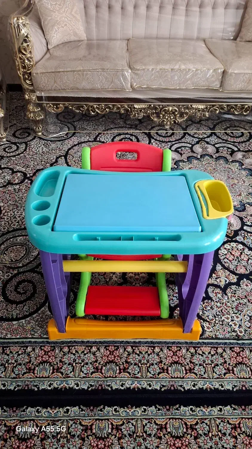 میز تحریر دو رو همراه صندلی راکر|اسباب و اثاث بچه|اندیشه, اندیشه فاز ۶|دیوار