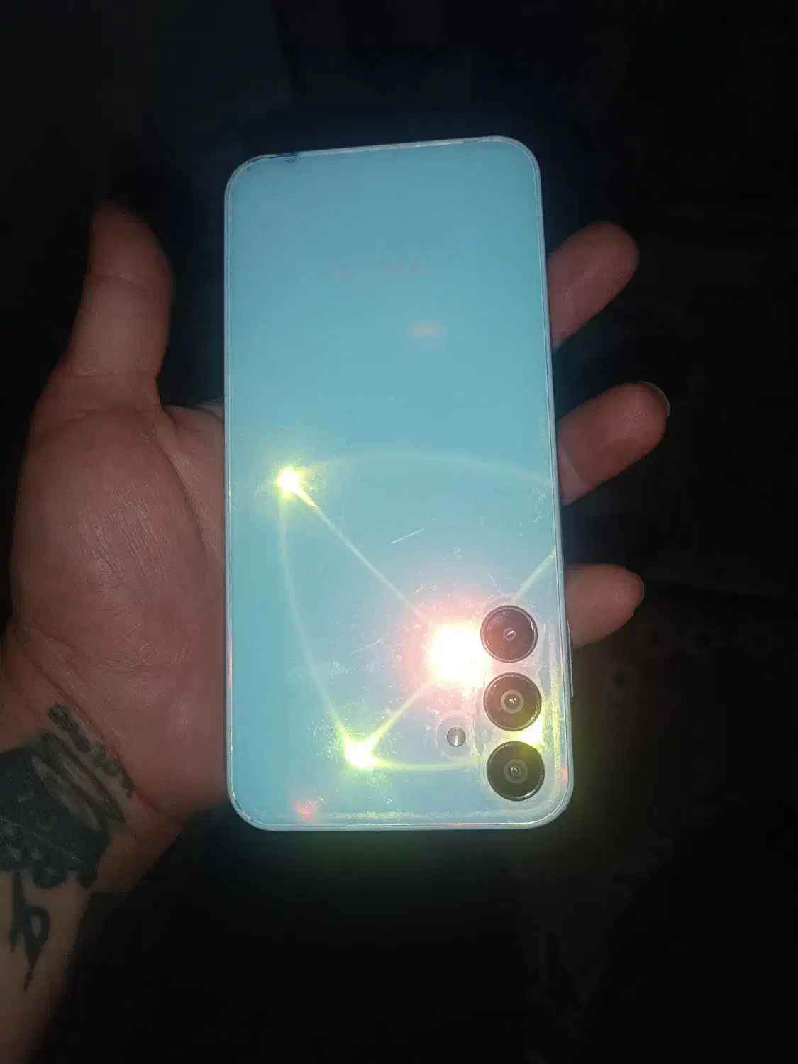 گوشی درحد همچیرو قید میکنم|موبایل|باقرشهر, |دیوار