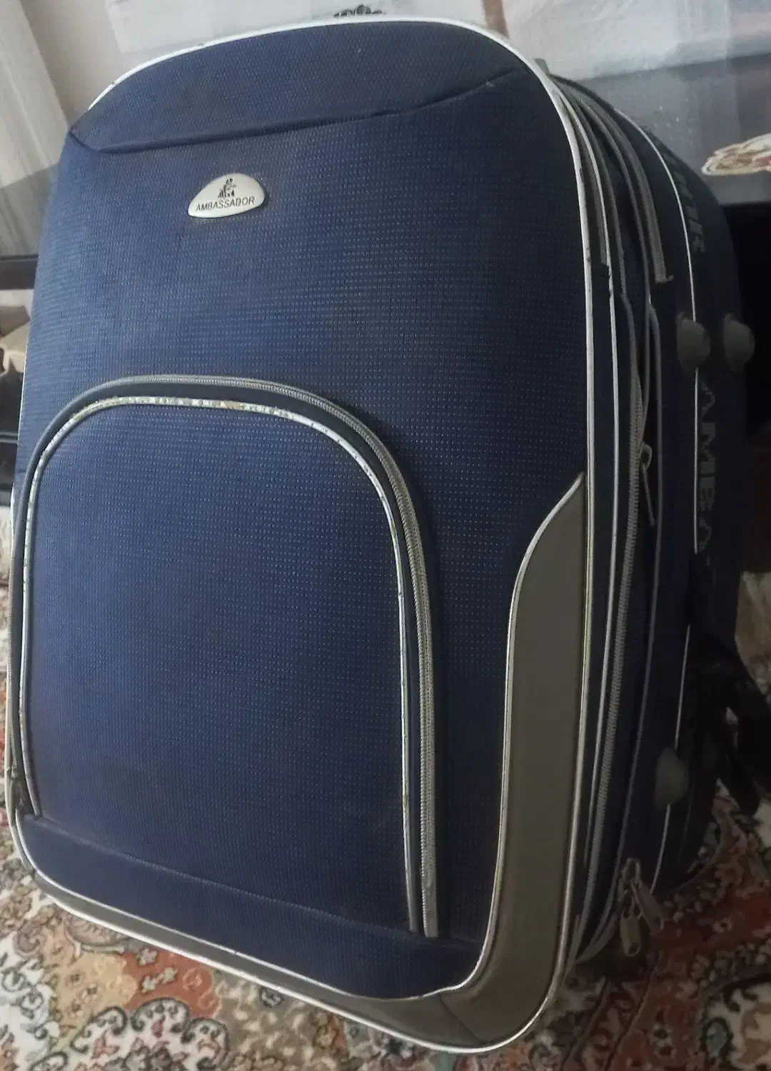 چمدان|کیف، کفش، کمربند|ایلام, |دیوار