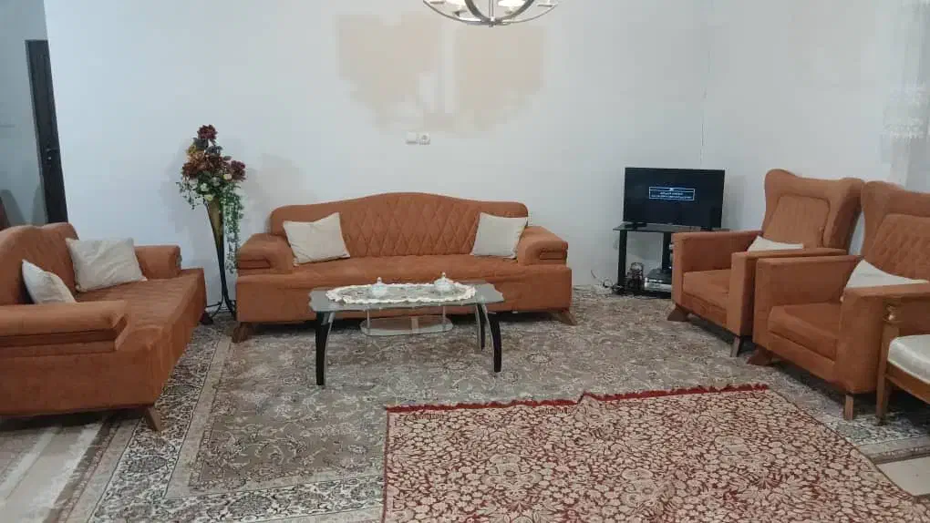 میل راحتی هفت نفره|مبلمان خانگی و میز عسلی|نطنز, |دیوار