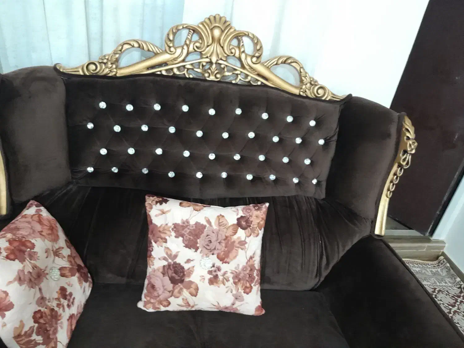 مبل سلطنتی|مبلمان خانگی و میز عسلی|باغستان, |دیوار