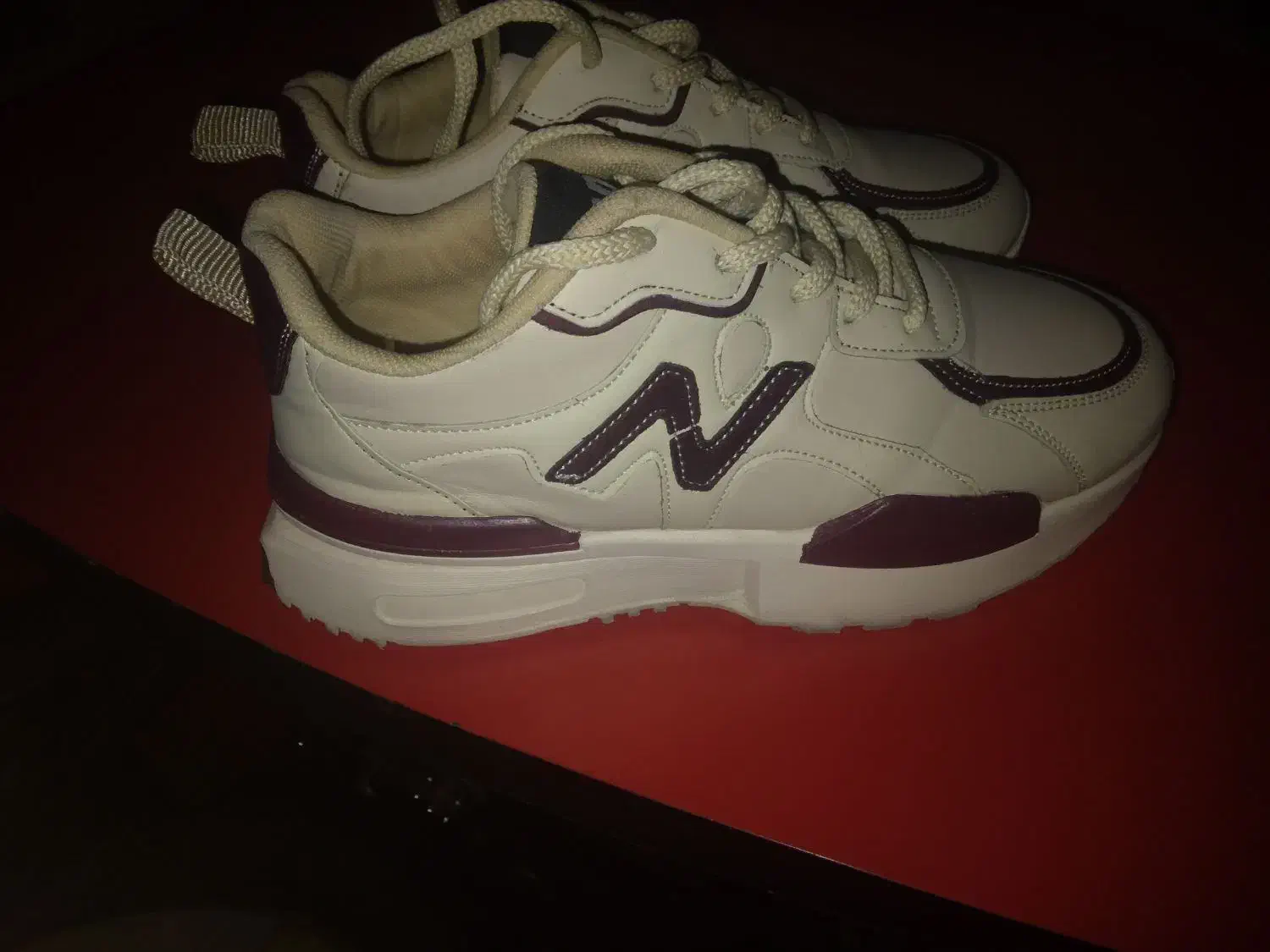 کتونی سایز دخترانه ۳۹|کفش و لباس بچه|اقبالیه, |دیوار