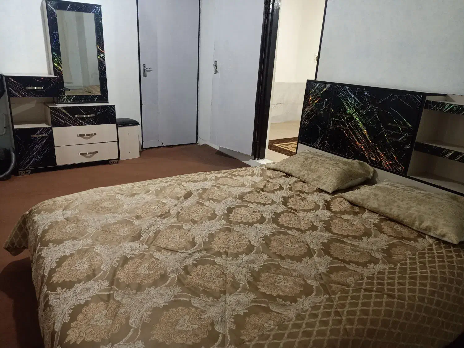 سوئیت اجاره یی با تمام امکانات رفاهی|اجارهٔ کوتاه‌مدت آپارتمان و سوئیت|مریوان, |دیوار