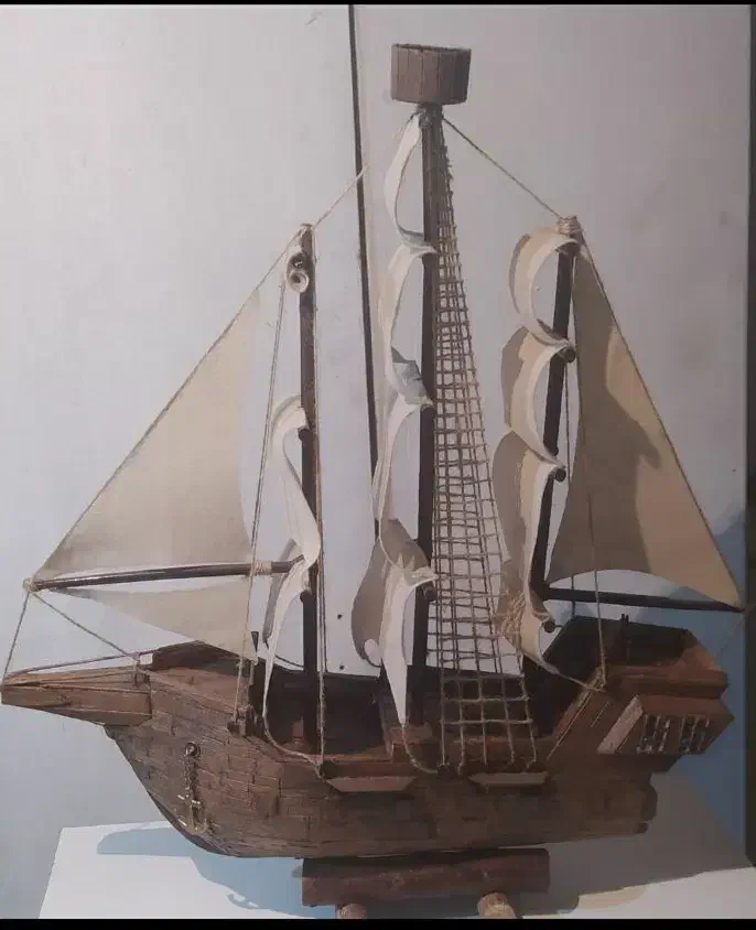 کشتی بادبانی دست ساز چوبی|مجسمه، تندیس، ماکت|تبریز, |دیوار