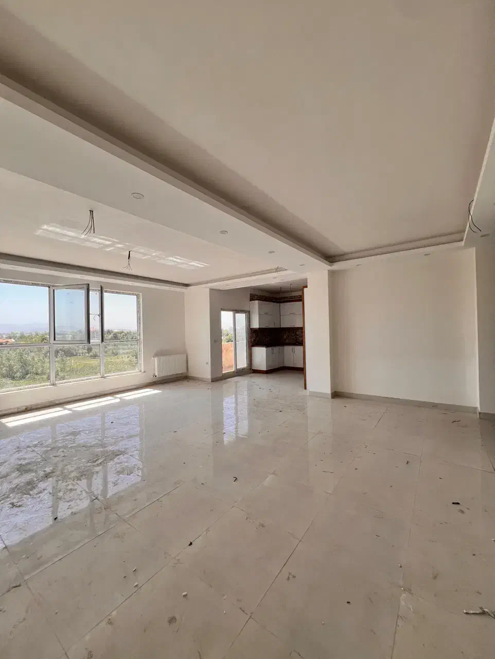 فروش واحد ۱۲۰ متری صفر کیلید نخورده شهرک زعفرانیه|فروش آپارتمان|رشت, کوی غلام نیا|دیوار