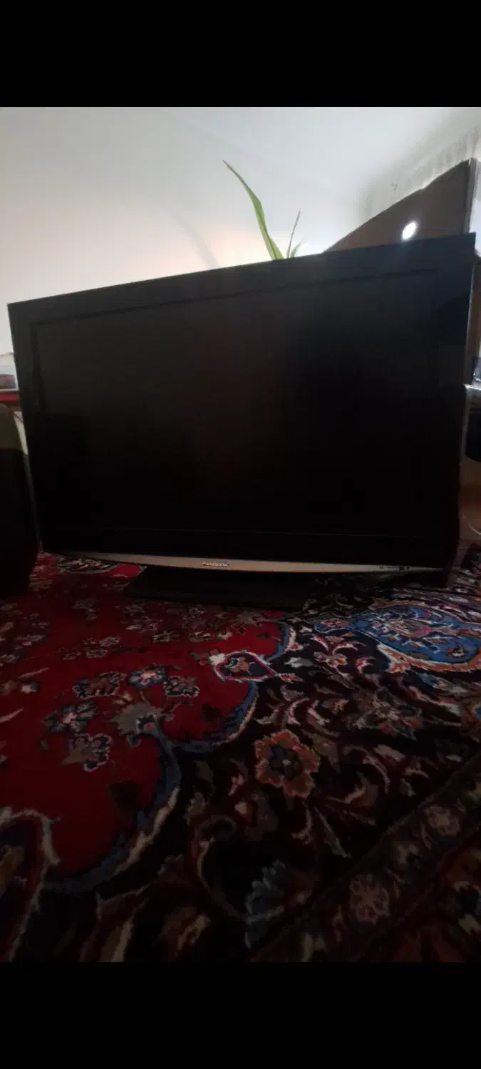 فروش تلویزیون و نردبان|تلویزیون و پروژکتور|تهران, صادقیه|دیوار