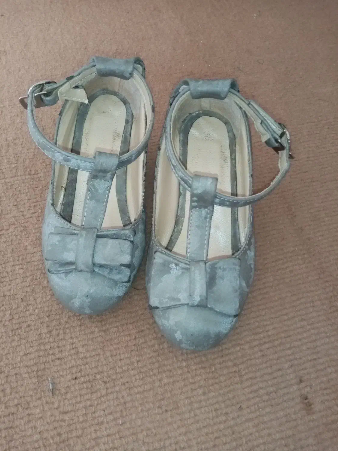 لباس عروس دخترانه|کفش و لباس بچه|چناران, |دیوار