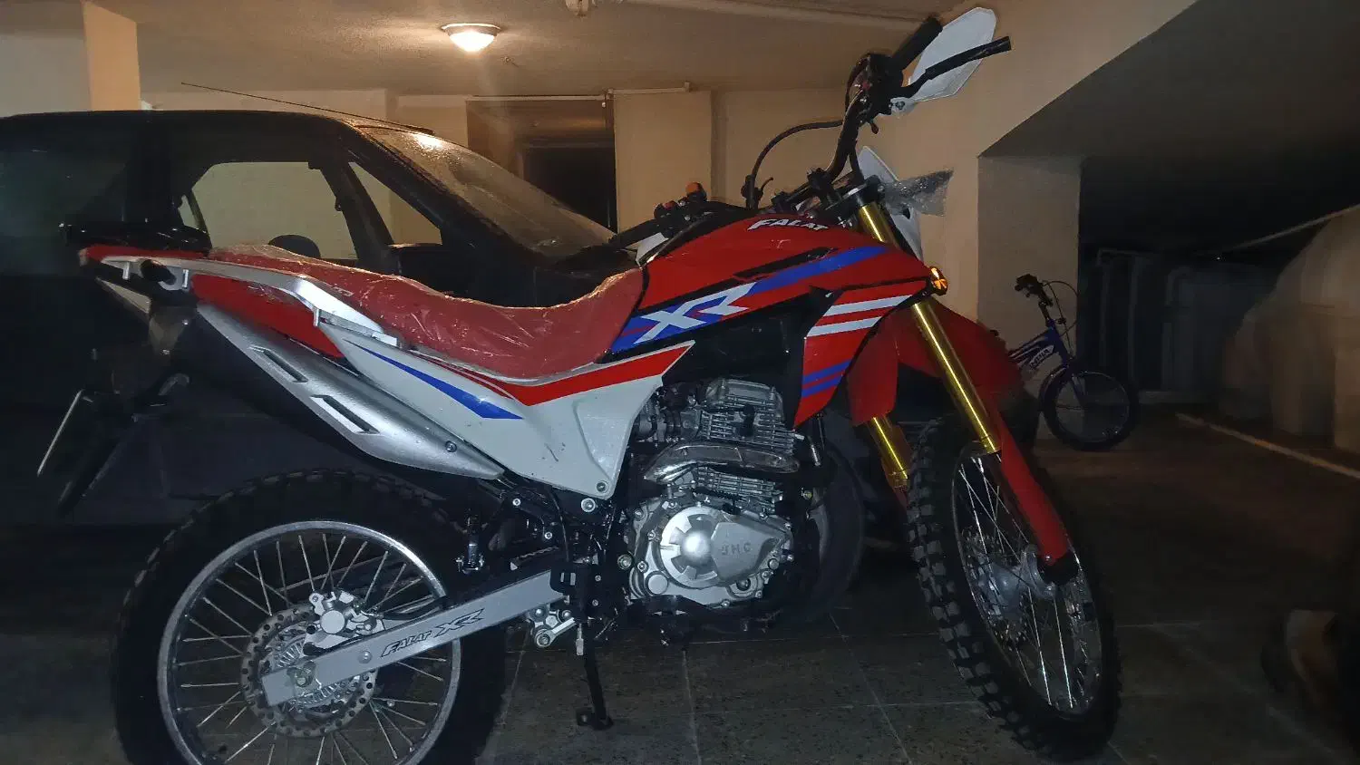 موتور فلات ۲۵۰ صفر|موتورسیکلت|اصفهان, بختیاردشت (شهرک پرتو)|دیوار