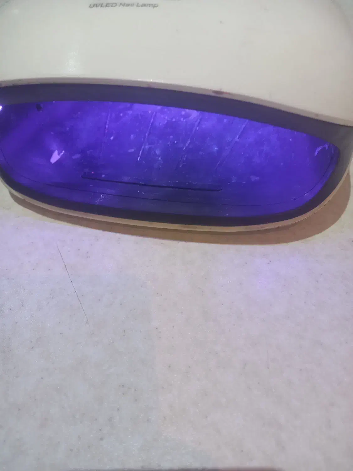 دستگاه یووی|آرایشی، بهداشتی، درمانی|کرج, باغستان|دیوار