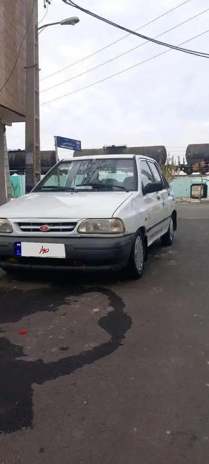 پراید مدل ۸۳ عروسک کم کار و یک لکه رنگ|خودرو سواری و وانت|اسلامشهر, شهرک مهدیه|دیوار