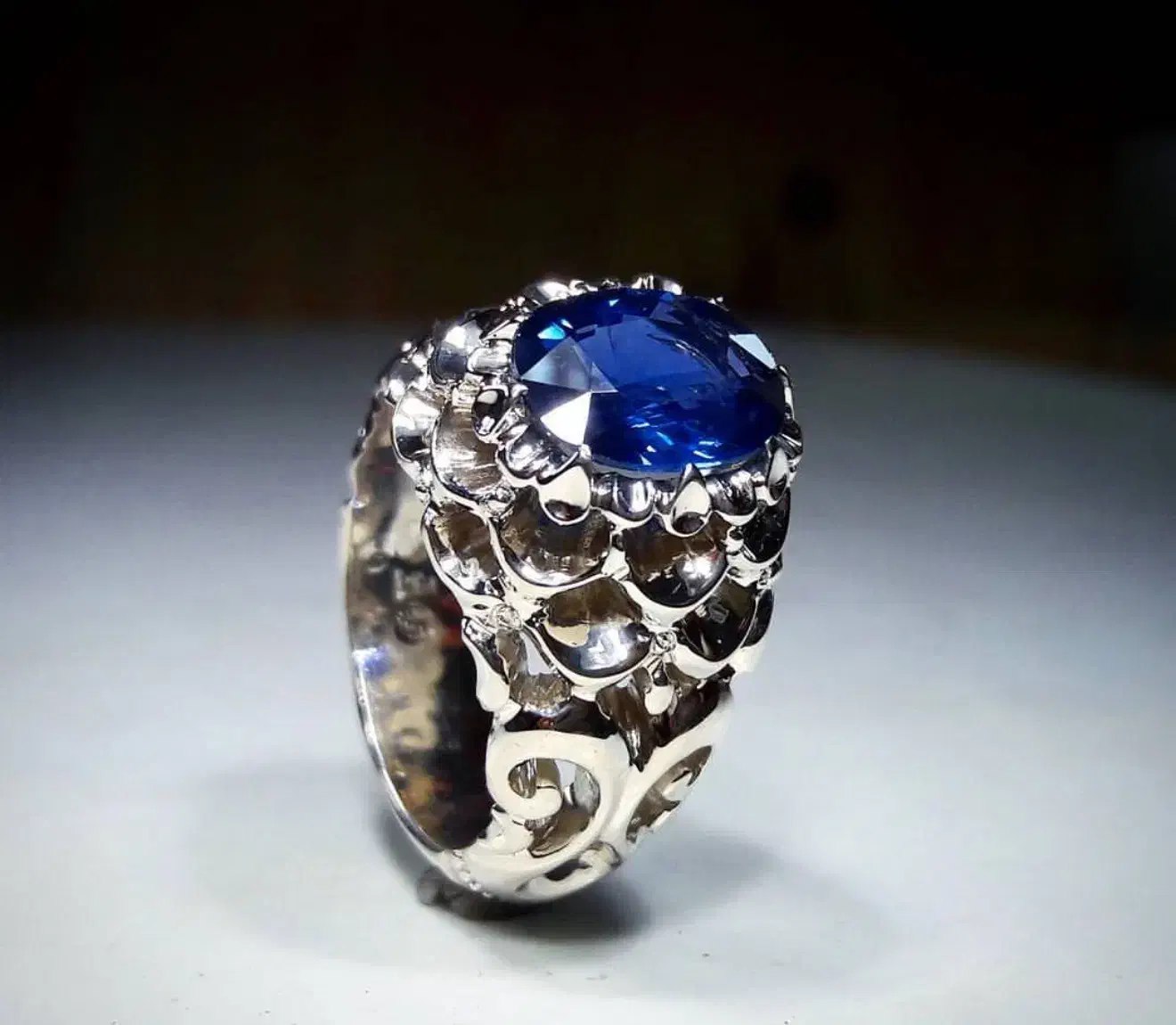 انگشتر فدیوم دست ساز سنگ توپاز لندن بلو نعیم قاسمی|جواهرات|تهران, قیطریه|دیوار