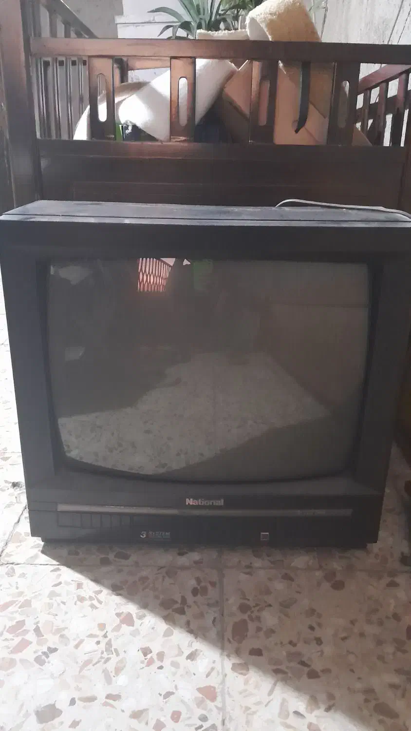 تلویزیون ناسیونال قدیمی|تلویزیون و پروژکتور|میناب, |دیوار