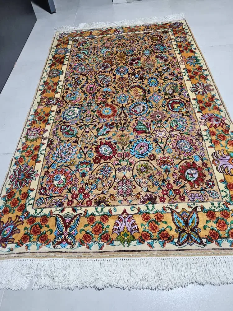 قالیچه دست بافت تمام ابریشم رج ۶۰|فرش|تهران, جنت‌آباد مرکزی|دیوار