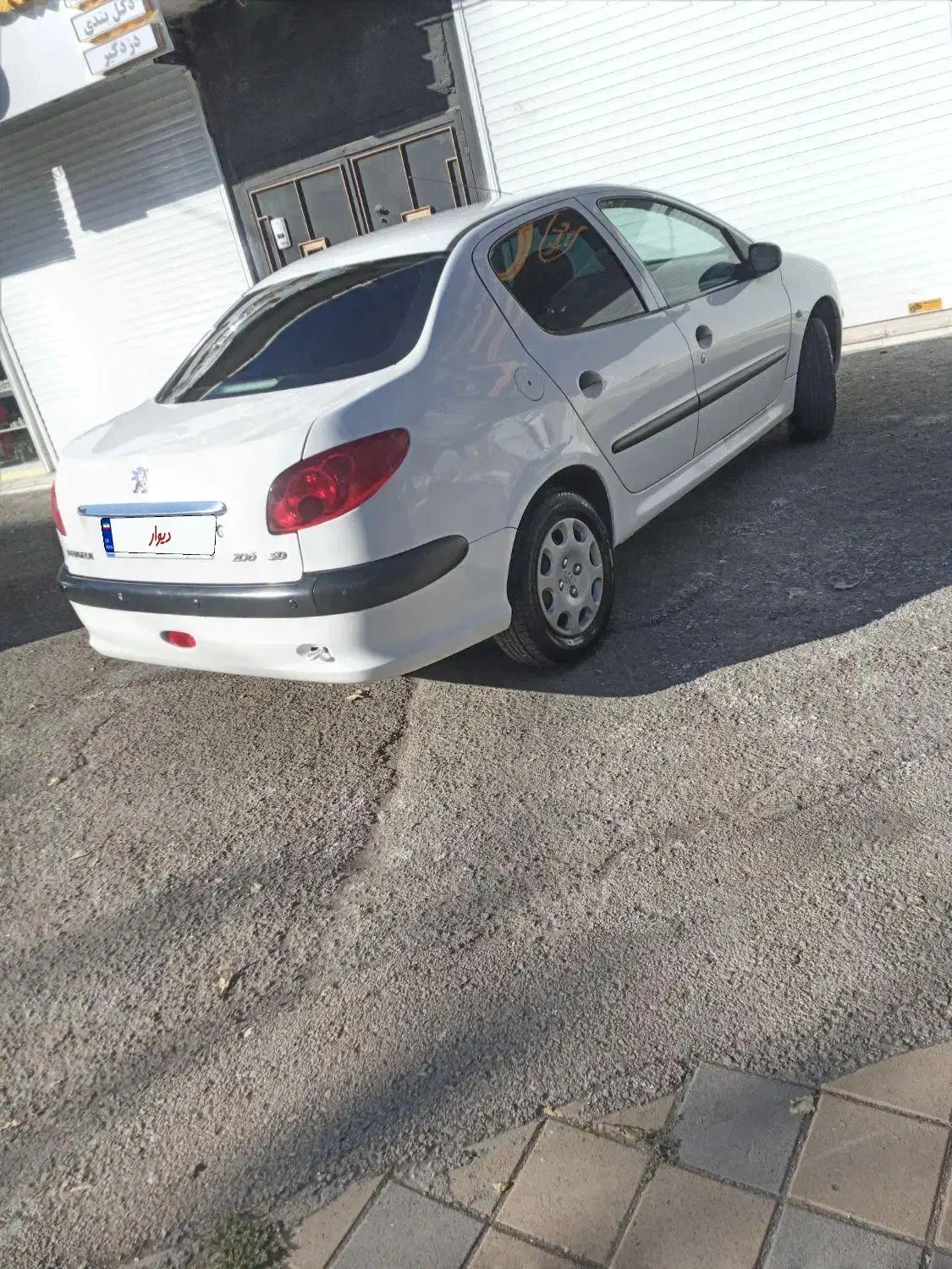 ۲۰۶ sd مدل۹۸ درحد خشک|خودرو سواری و وانت|اردبیل, |دیوار