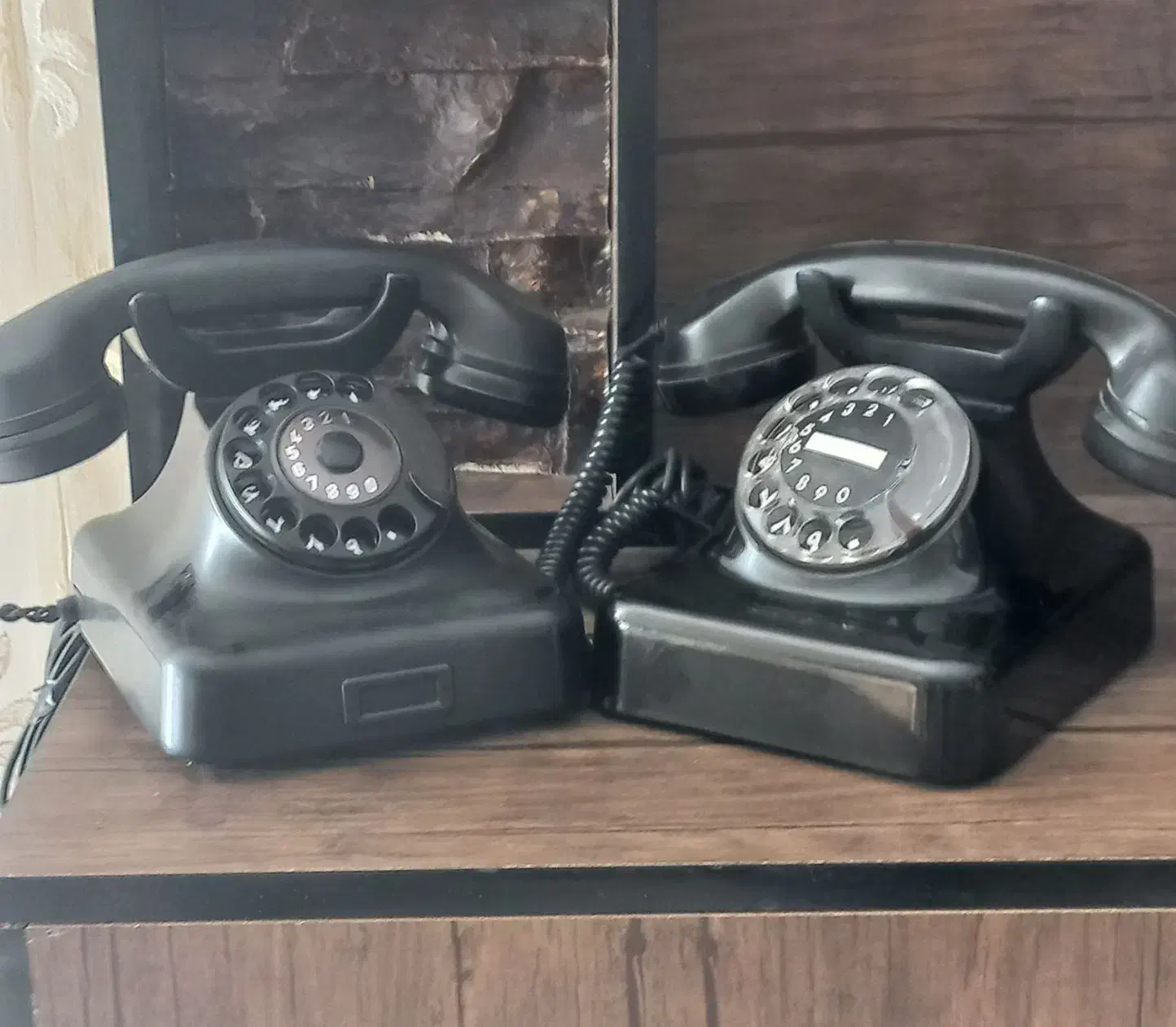 تلفنهایی قدیمی.زیمنس|کلکسیون اشیاء عتیقه|گلپایگان, |دیوار
