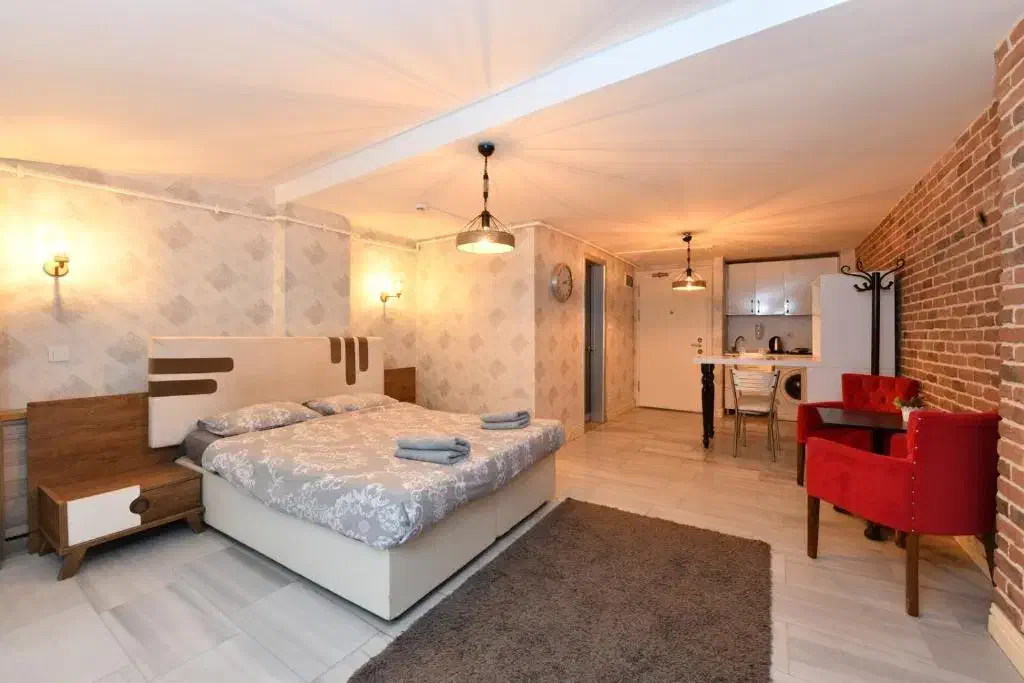 نیازمند نظافتچی خانم|استخدام سرایداری و نظافت|اندیشه, اندیشه فاز ۵|دیوار