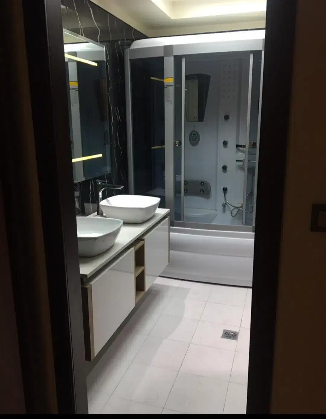 فرمانیه متقیان ۱۴۰ متر ۲ خوابه ۸ ساله واقعی|اجارهٔ آپارتمان|تهران, حصار بوعلی|دیوار