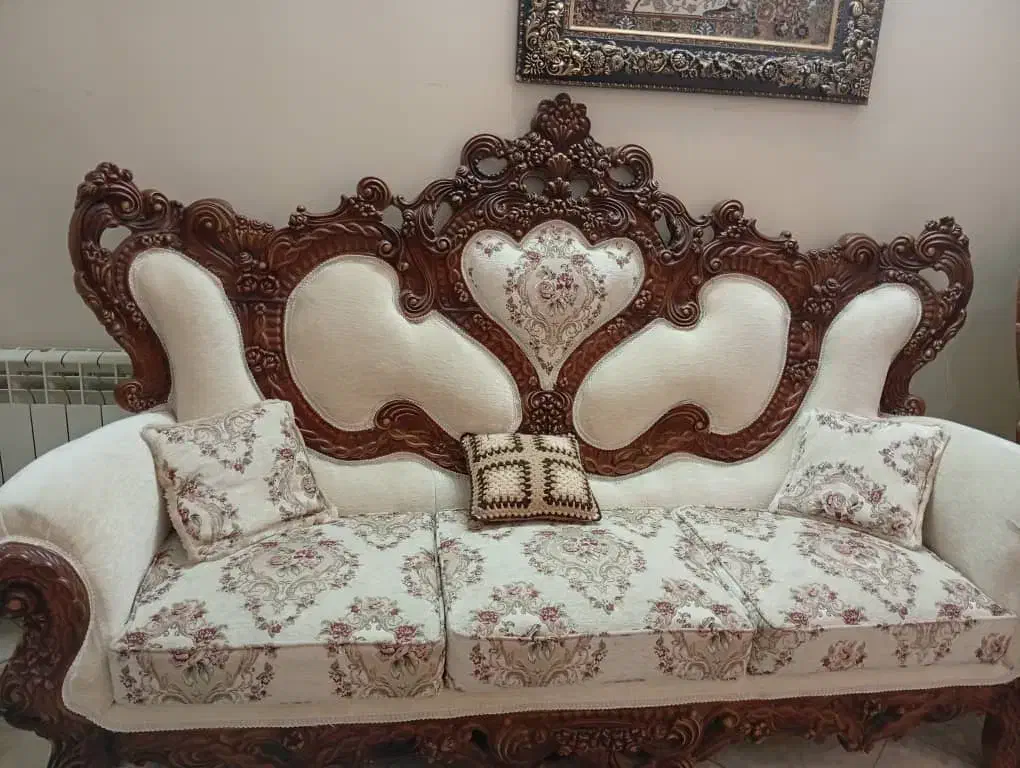 مبلمان سلطنتی ۹ نفره|مبلمان خانگی و میز عسلی|چهاردانگه (تهران), |دیوار