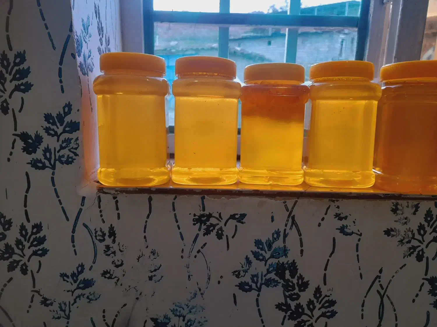 عسل گون دالاهو|خوردنی و آشامیدنی|گهواره, |دیوار