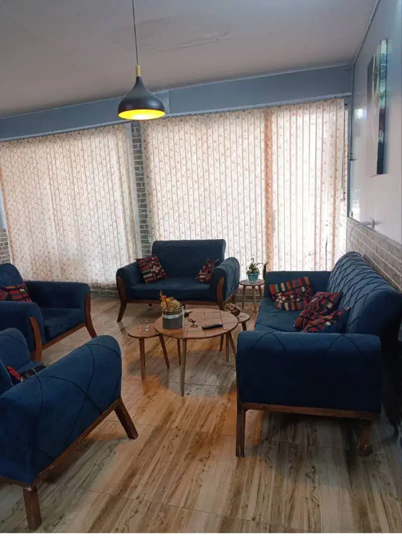 فروش یک سوئیت ۶۰ متری نبش میدان جعفری|فروش آپارتمان|بروجرد, |دیوار