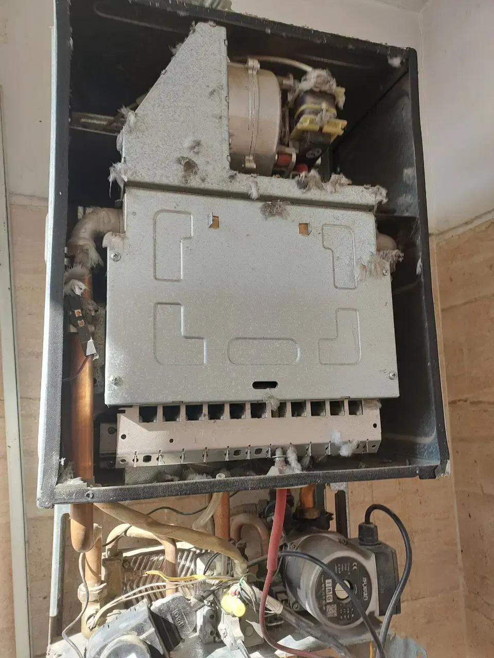 تعمیرات آبگرمکن و پکیج دیواری با ضمانت|خدمات پیشه و مهارت|تهران, شیوا|دیوار