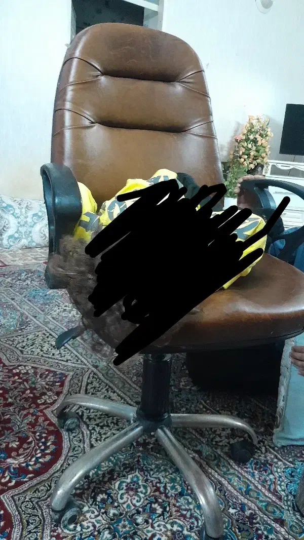 صندلی جک دار|صندلی و نیمکت|یزد, |دیوار