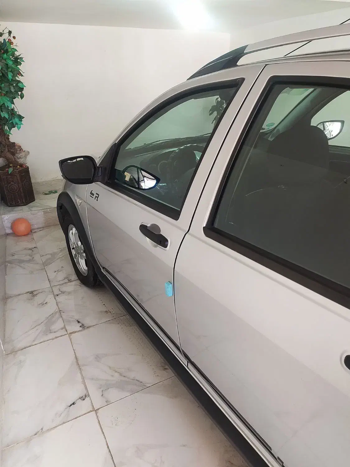 کوییک R|خودرو سواری و وانت|قروه, |دیوار