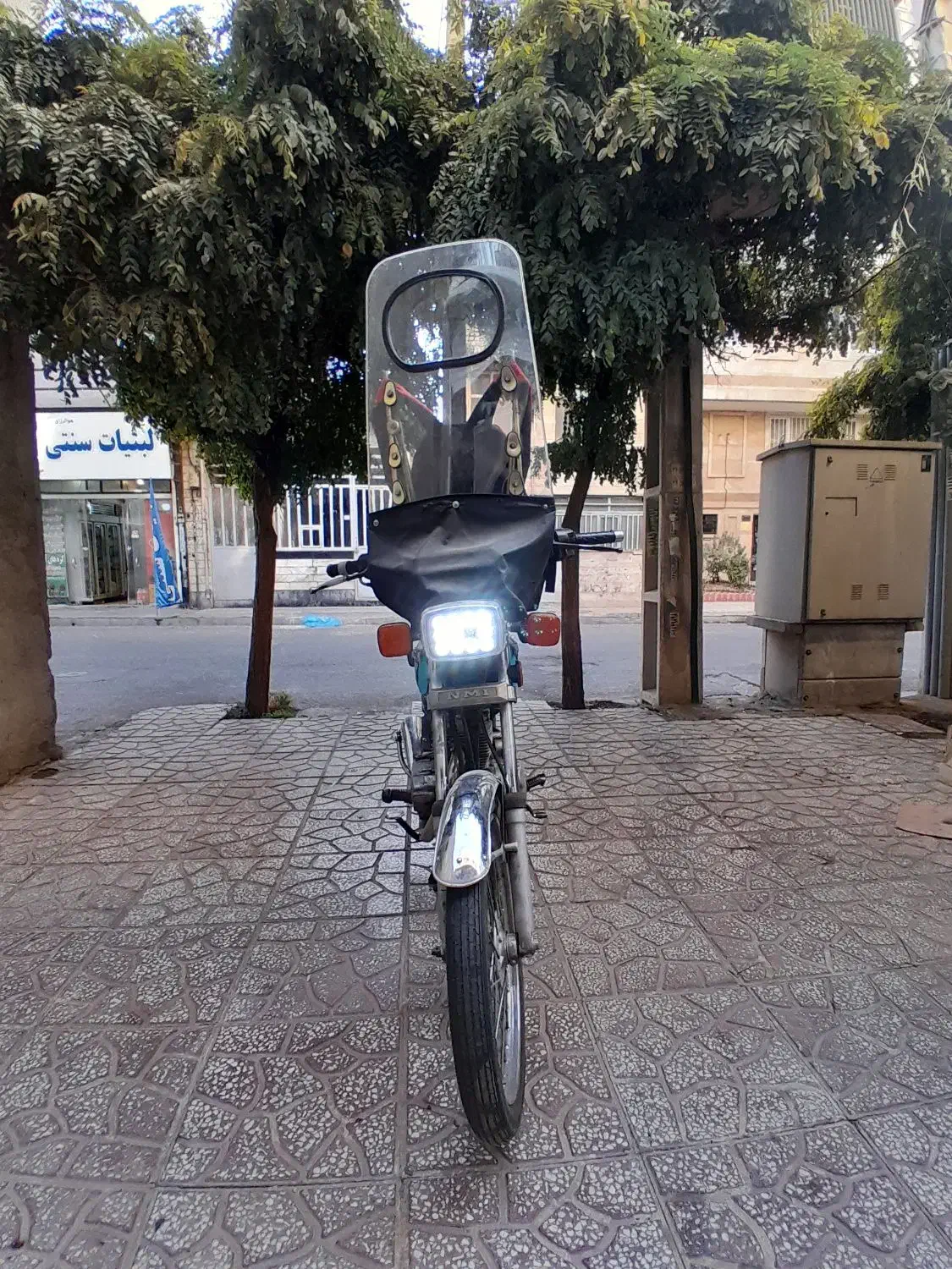 هندا|موتورسیکلت|کرج, برغان|دیوار