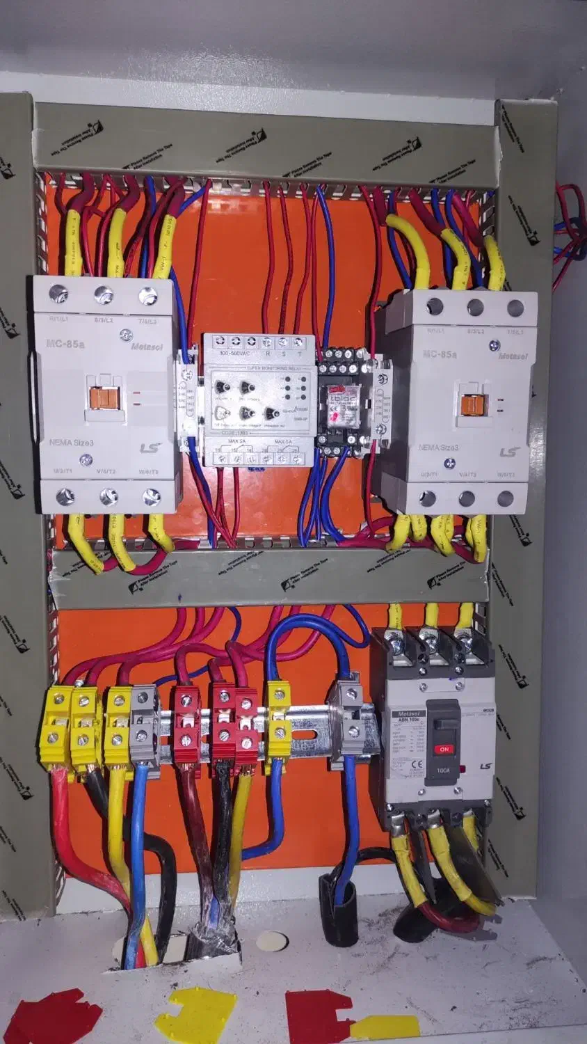 برقکارصنعتی.برق کارسه فاز.سیم کش.سیمکش ورفع اتصالی|خدمات پیشه و مهارت|زاهدان, |دیوار