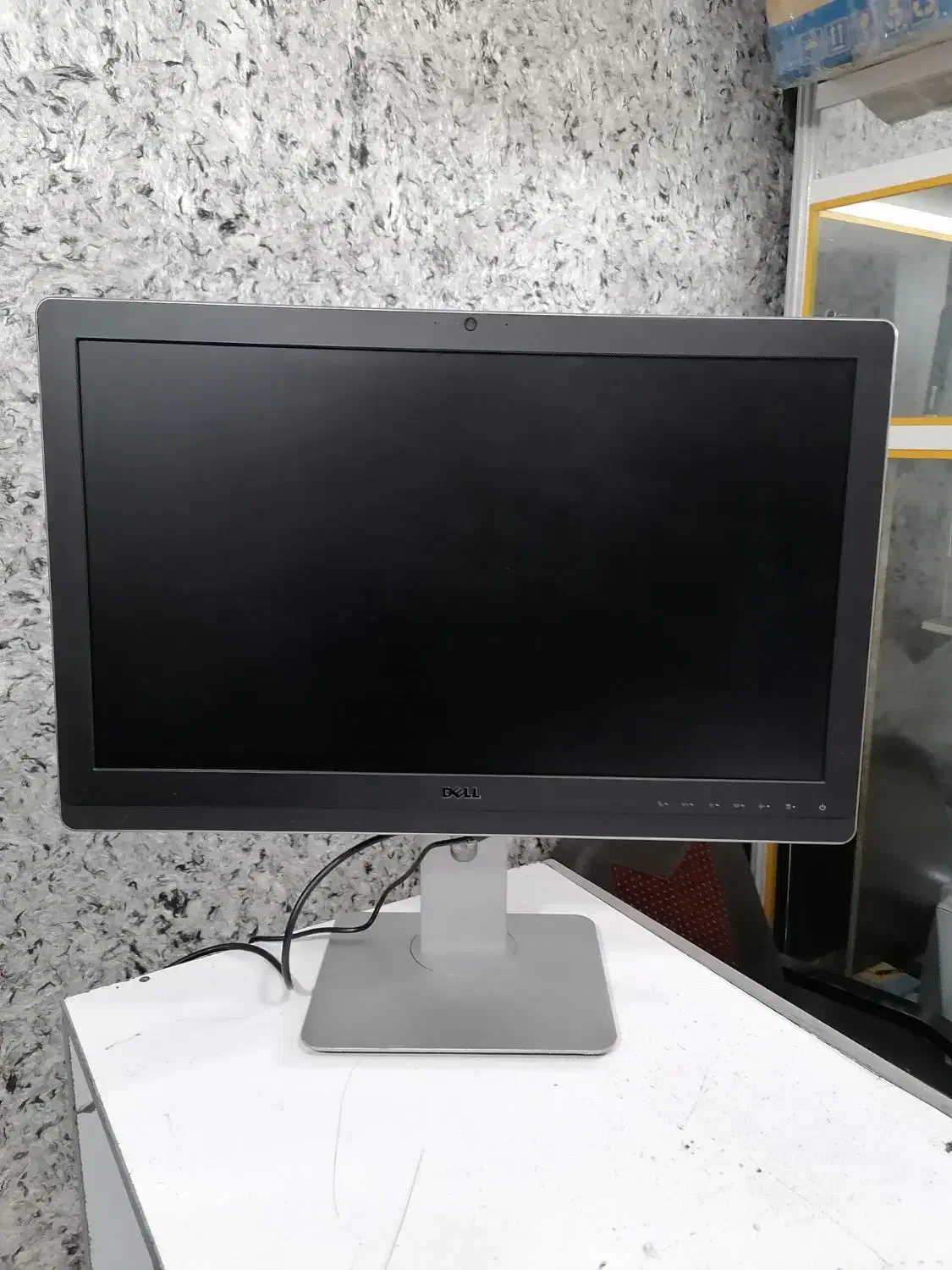 مانیتور 23 اینچ ال ای دی Dell|قطعات و لوازم جانبی رایانه|ایلام, |دیوار