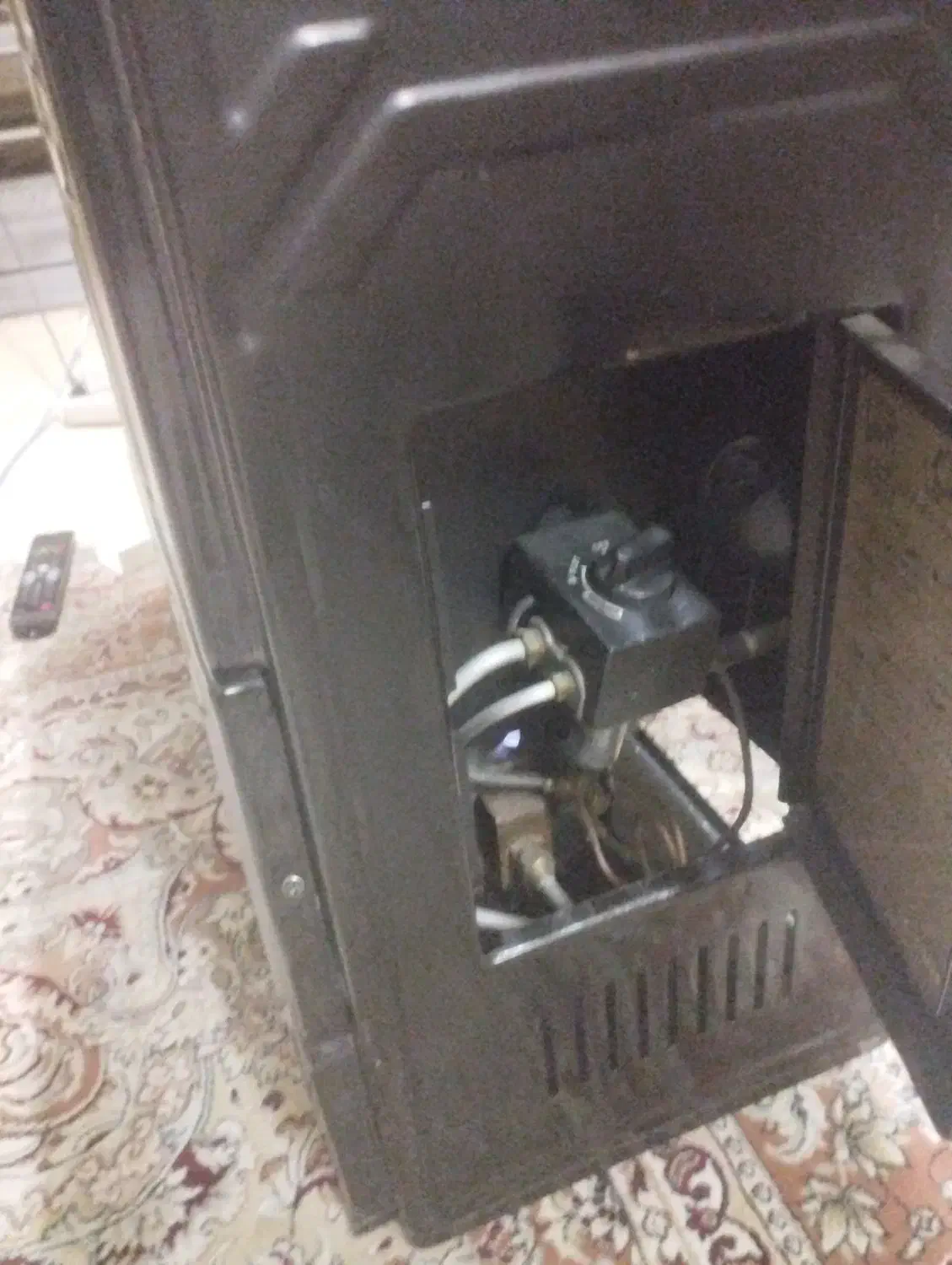 تعمیر بخاری شومینه گاز آبگرمکن|خدمات پیشه و مهارت|دامغان, |دیوار