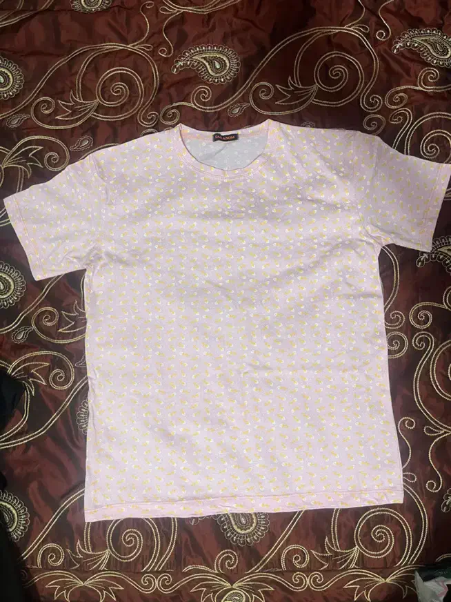 لباس|لباس|قزوین, |دیوار