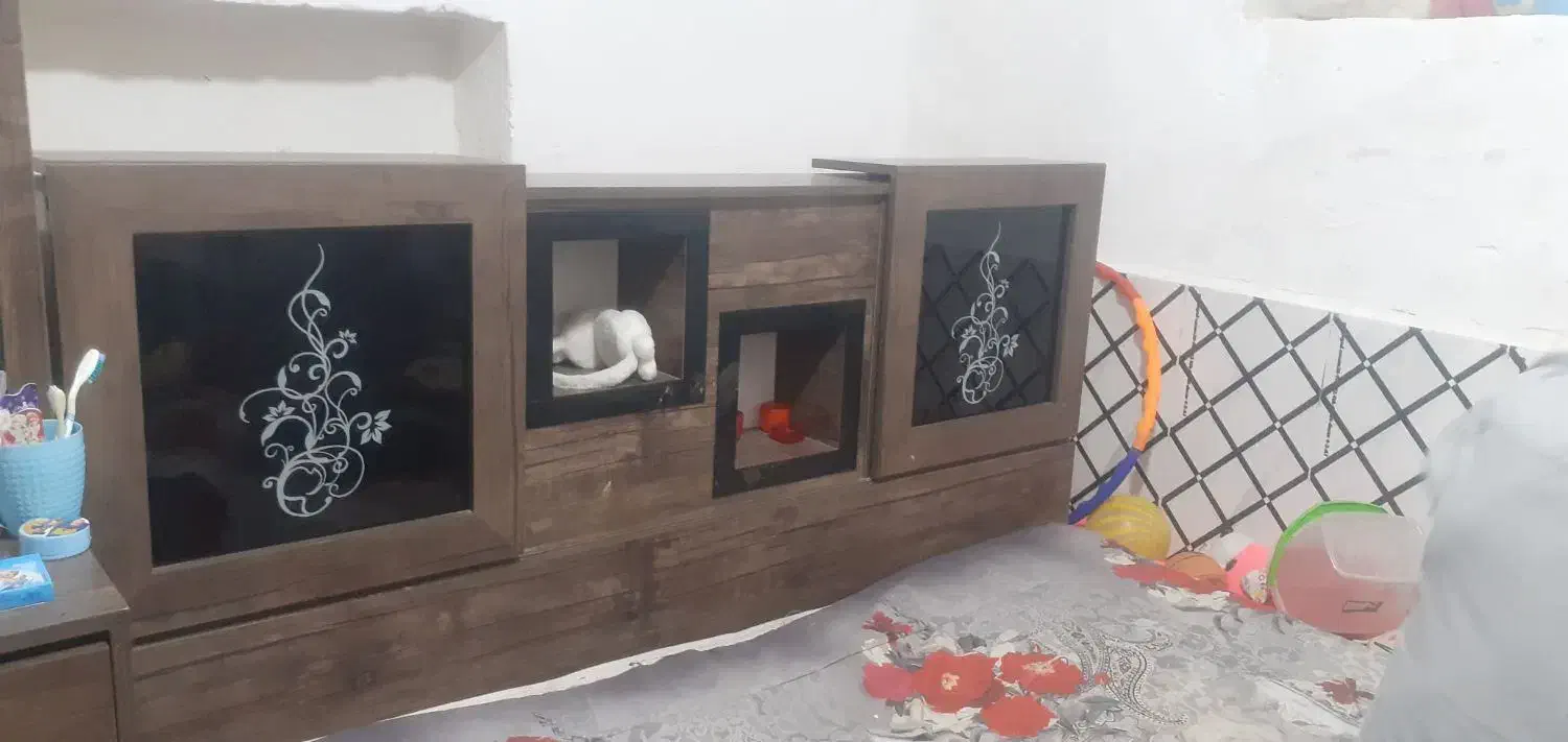 سرویس خواب ام دی اف محکم|تخت و سرویس خواب|کرمان, |دیوار